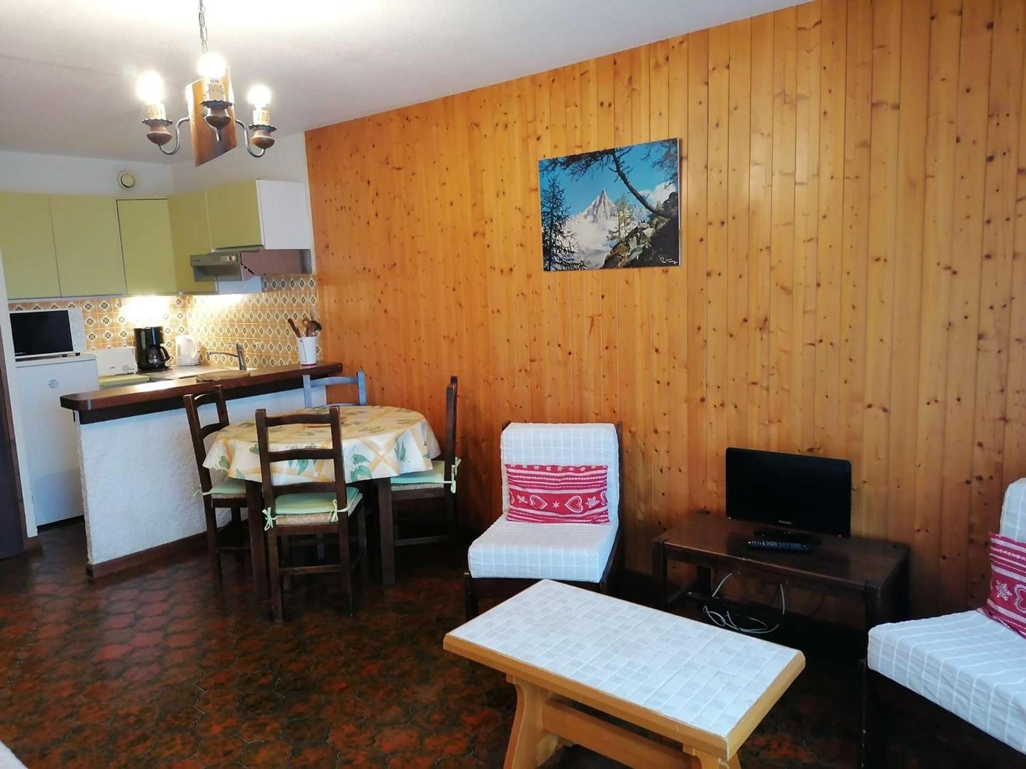 Studio En Rez-De-Jardin Pour 4 Avec Parking Couvert, A 500M De La Telecabine - Le Grand-Bornand - Fr-1-241-80 Екстериор снимка