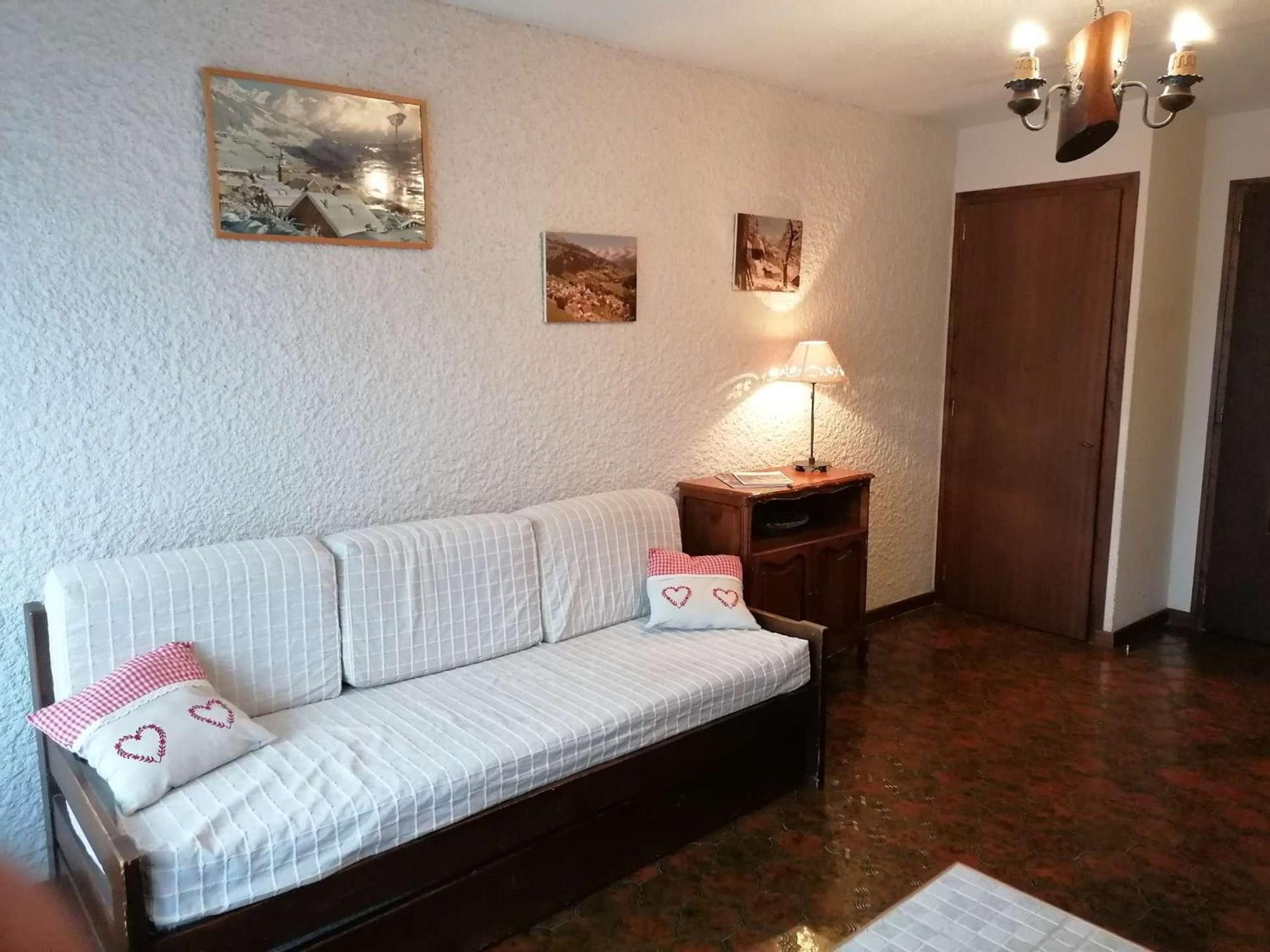Studio En Rez-De-Jardin Pour 4 Avec Parking Couvert, A 500M De La Telecabine - Le Grand-Bornand - Fr-1-241-80 Екстериор снимка